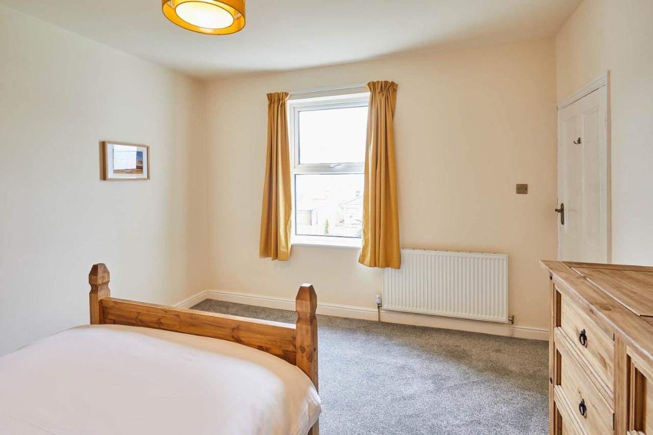 Ground Floor At The Old Vicarage Apartment Scarborough Exterior photo